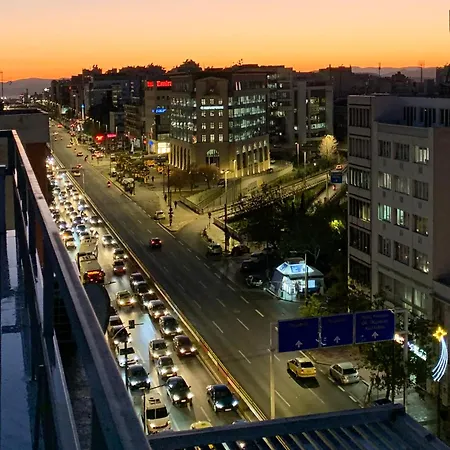 Apartment Stunning Panoramic View, 2 Minutes Metro