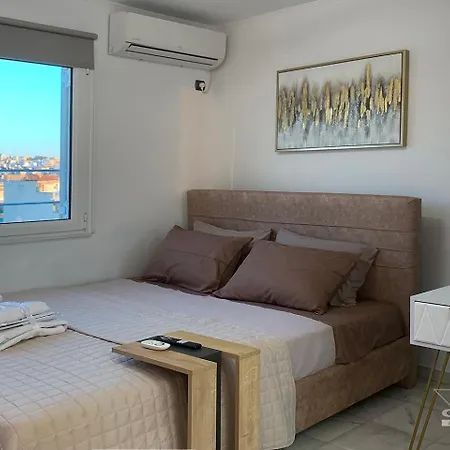 Stunning Panoramic View, 2 Minutes Metro * Atenas