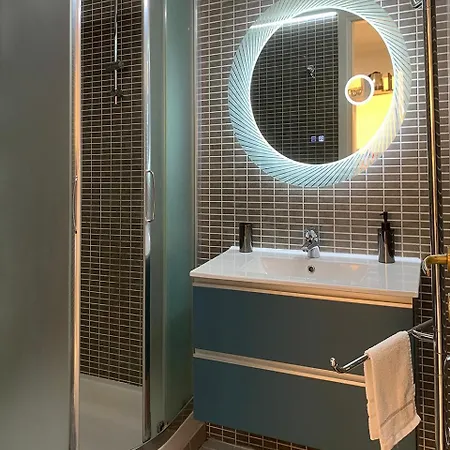 Apartamento Stunning Panoramic View, 2 Minutes Metro *